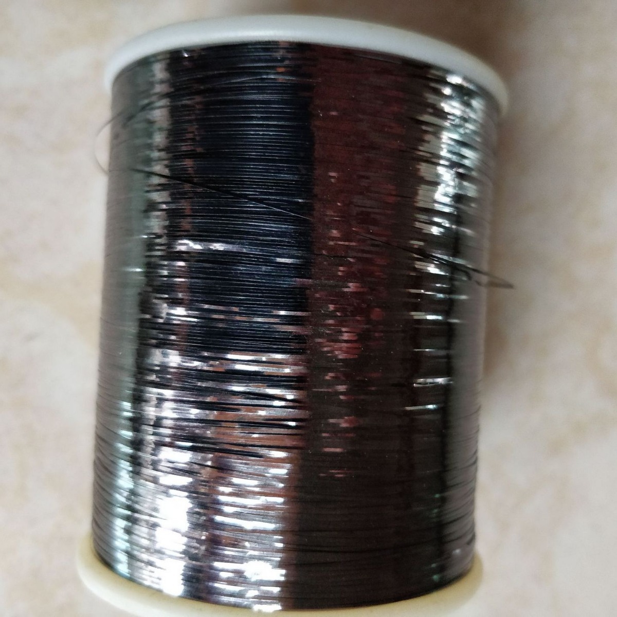 PET聚酯原膜裁切扁形白丝片涤纶扁形闪亮白丝条Lurex金银纱织物