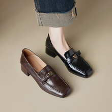 ���^��ЬŮ2025����Ӣ���L�\��Ů����Ь����СƤЬһ�_�Ŵָ�ŮЬ