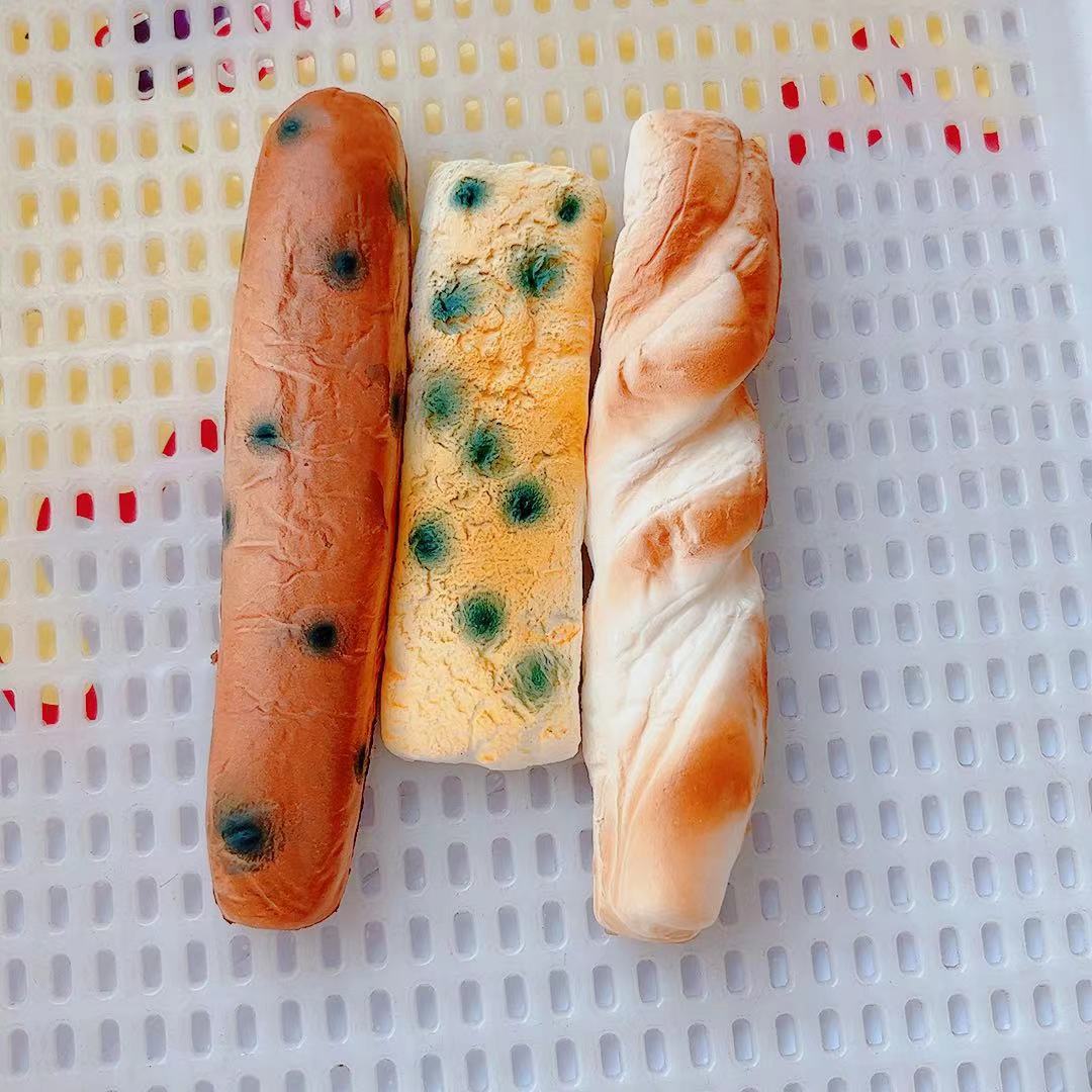 Aleatorio 1 sobre 9cm pan color plana galleta rebote lento