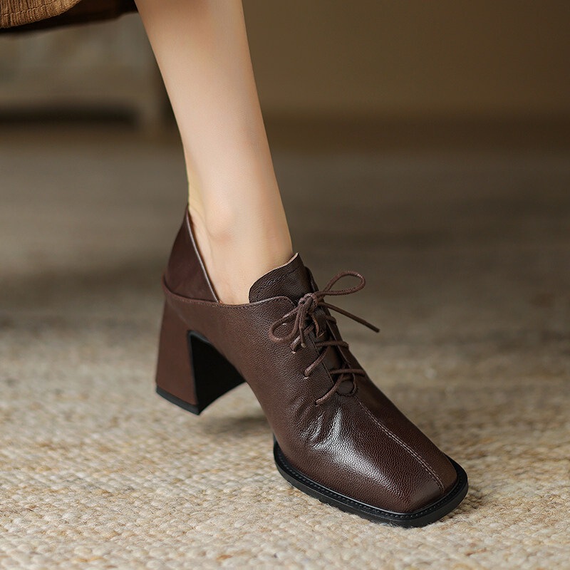 8cm Low-Cut Chunky Heel High Heels for Women, Made of Sheepskin, Suitable for Professional Commuting, Lace-Up Leather Shoes in Black and Brown