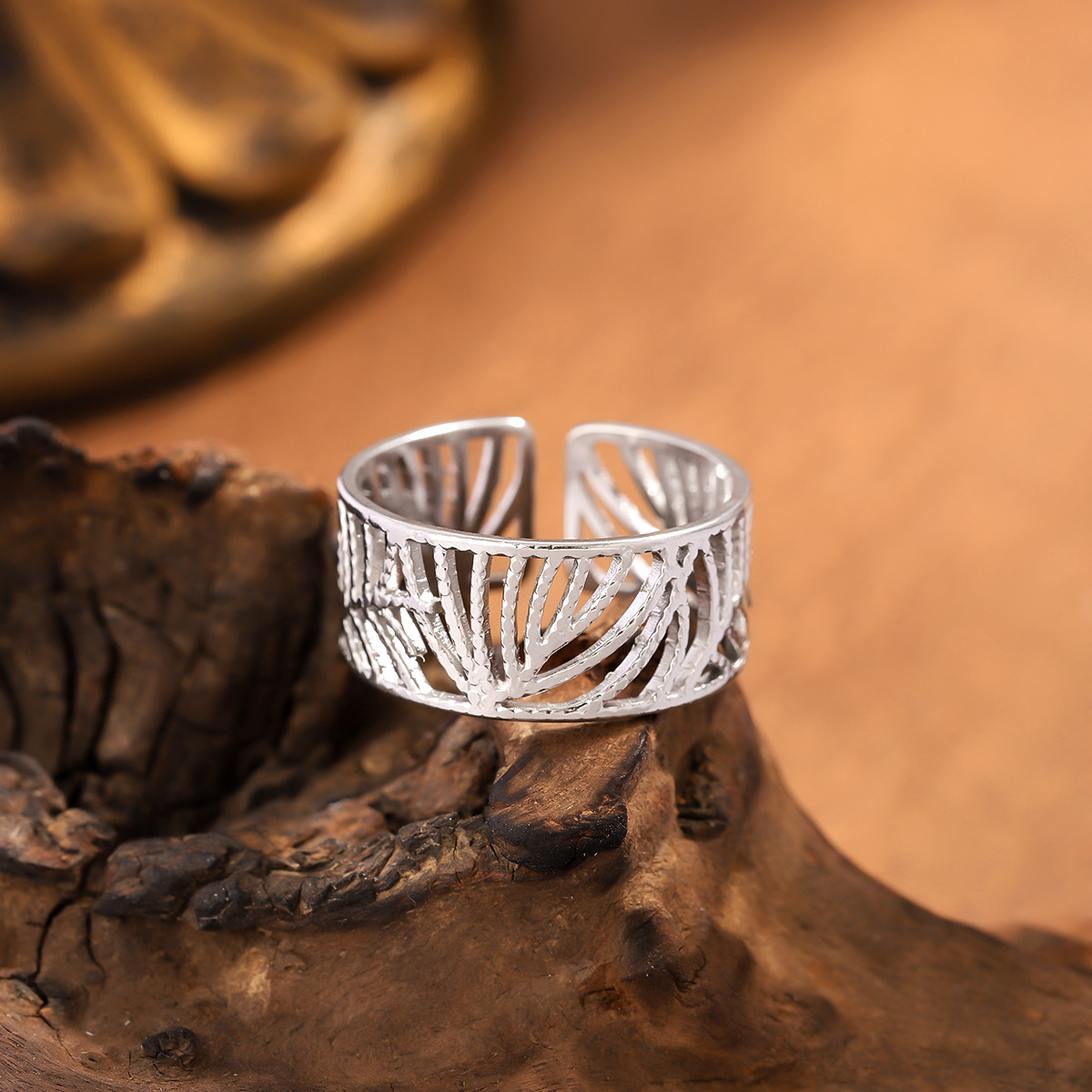 Minimalist Designer Ring For Men Sleek Modern Style For Everyday_voghion.com