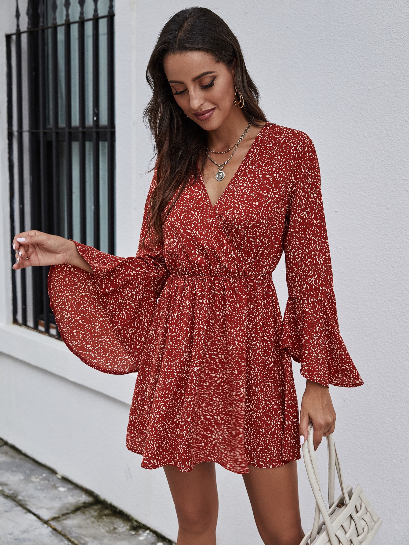 women s v-neck floral  chiffon short dress nihaostyles wholesale clothing NSJM80448