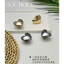 轻奢爱心拉手锌合金单孔把手橱柜门抽屉家具五金配件橱柜门拉手