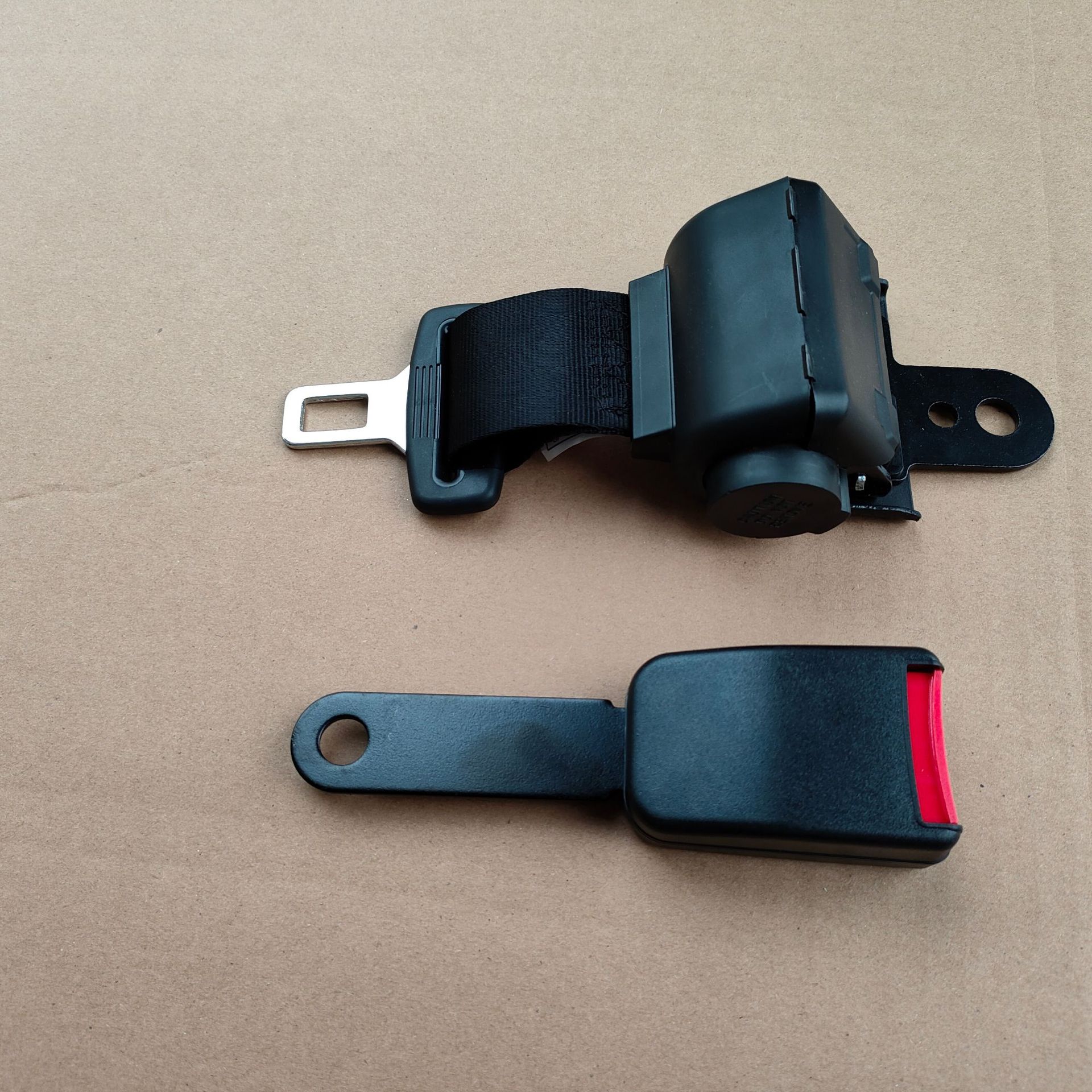 Forklift seat belt joint force Hangzhou fork automatic telescopic two-point seat belt bus school bus self-locking safety belt