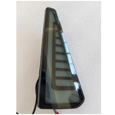 Adecuado para Toyota Noah/voxy trasero parachoques luz 80 serie trasera parachoques luz freno luz trasera