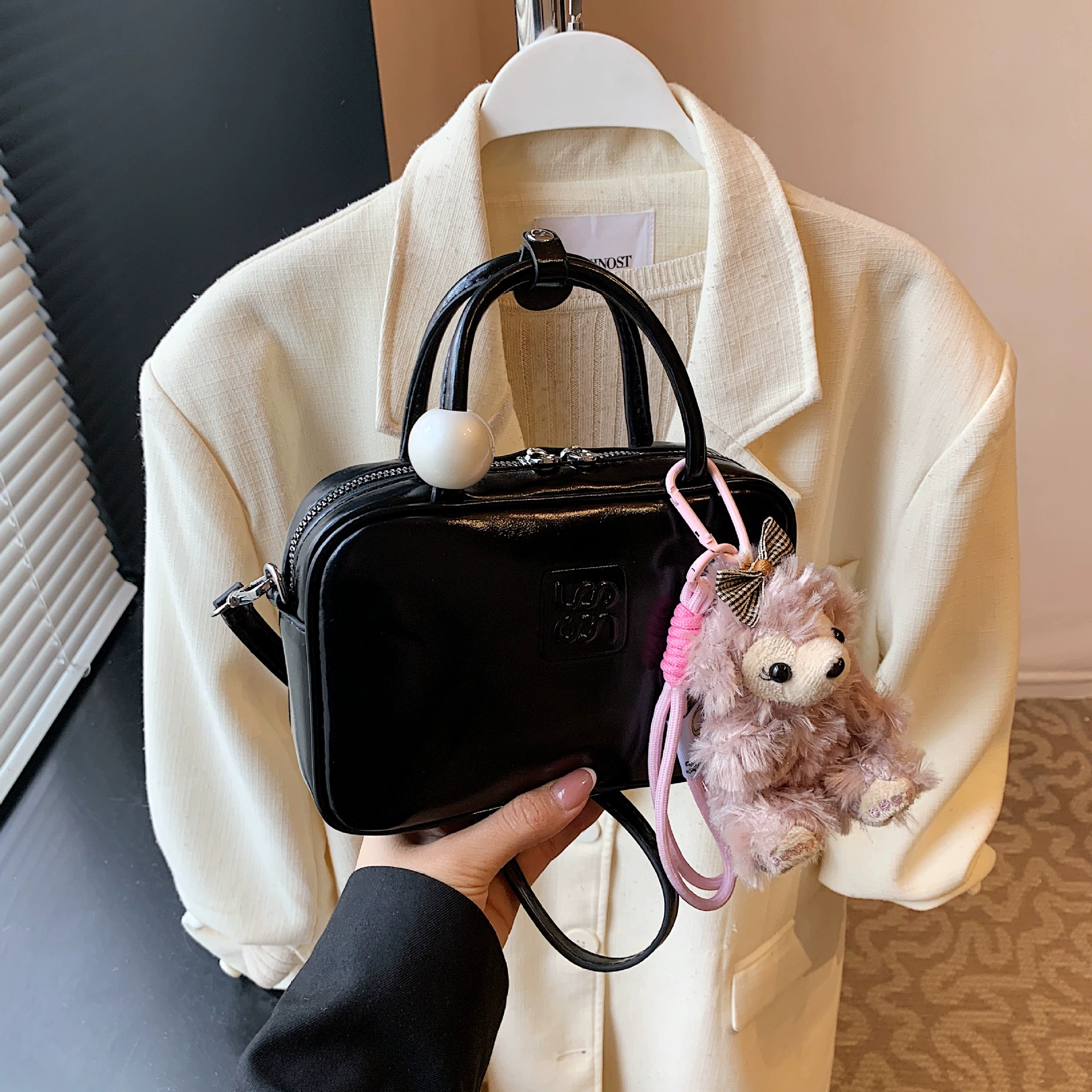 Handheld shoulder bag, summer one-shoulder bag, western style