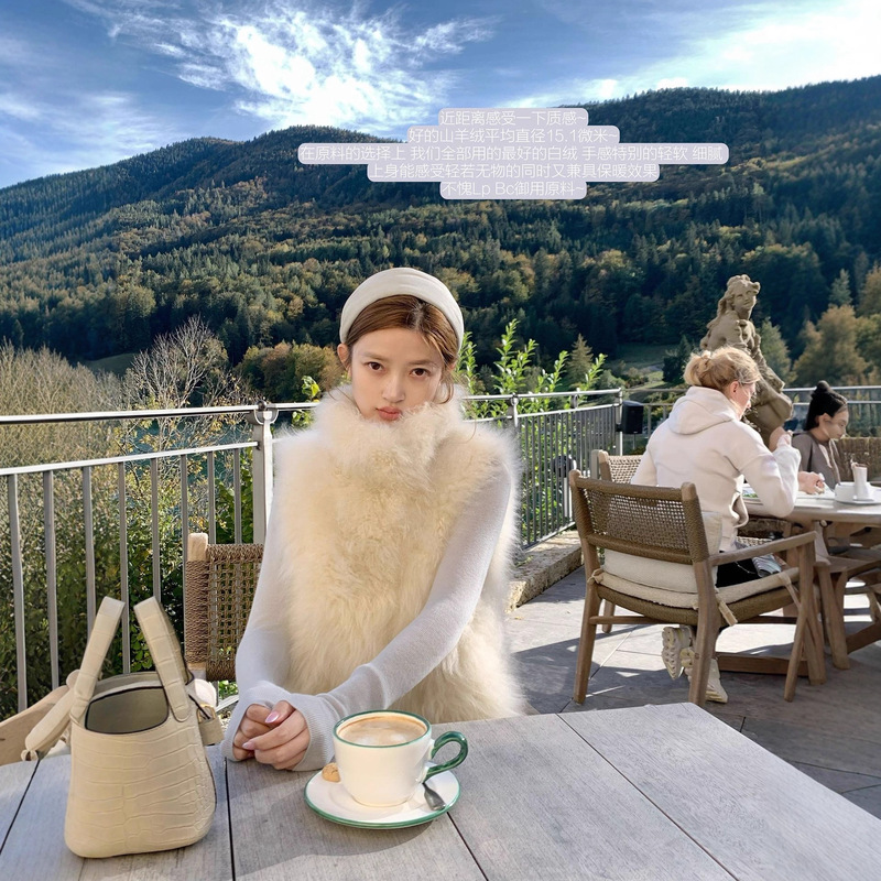 25 Years of Winter Popular Cashmere Fur Vest Women's Short Fashionable Slim Fit Cotton Imitation Fur Furry Jacket