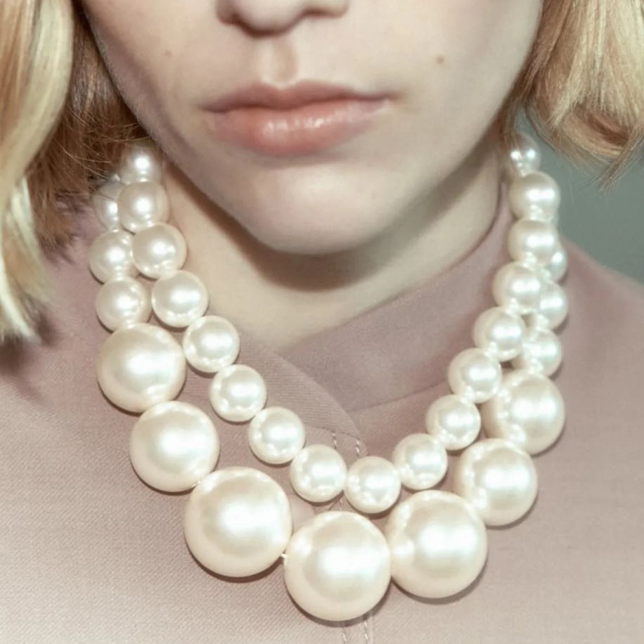 Einfacher Stil Pendeln Runden Legierung Perlen Frau Geschichtete Halskette display picture 1