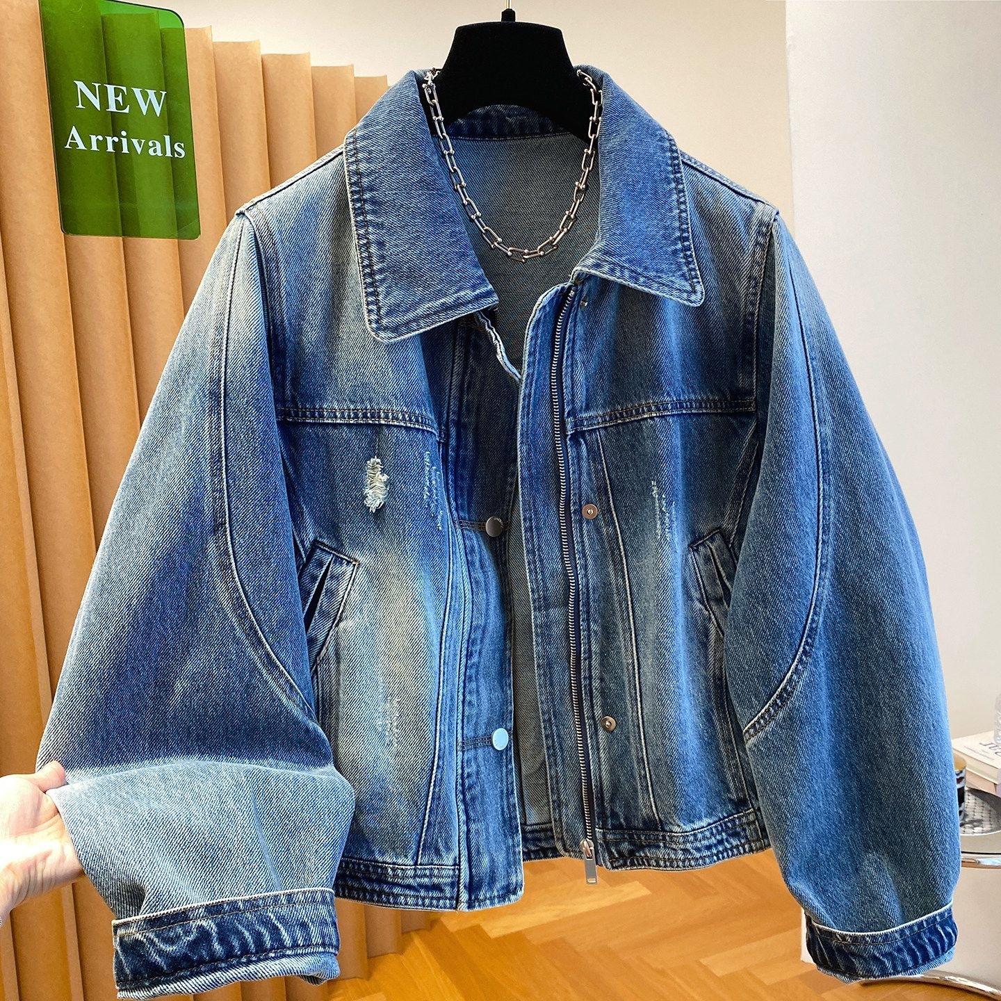 Women's Short Collared Denim Jacket, 2026 New Style, Loose Fit, Casual, Versatile, Stylish Spring Jacket