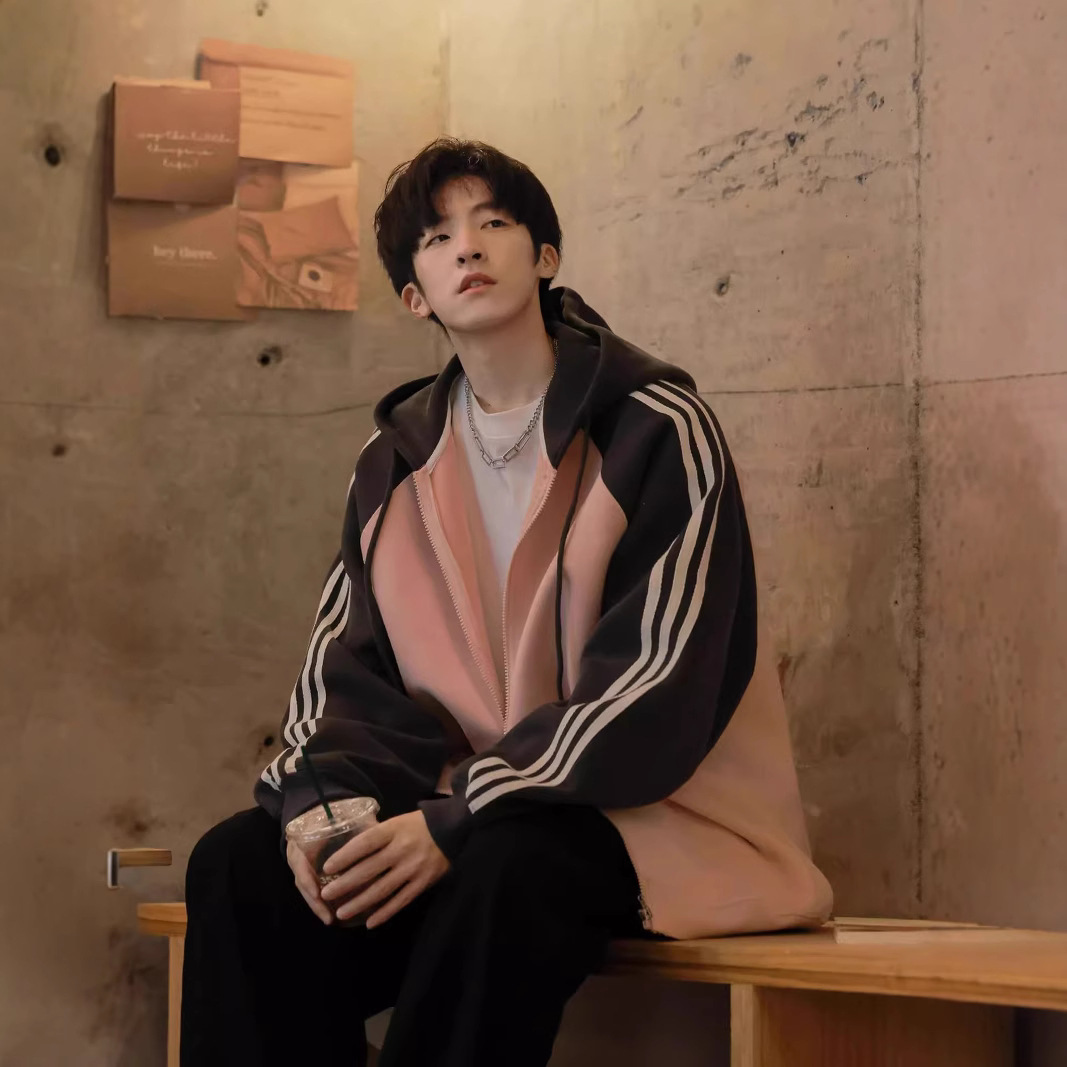 Base cardigan