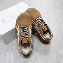 德训鞋女款2025春季新款复古板鞋运动休闲潮流百搭平底鞋透气ins