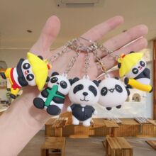 新款可爱熊猫钥匙扣Q版抱竹熊猫软胶公仔包包挂件国潮盲盒礼品