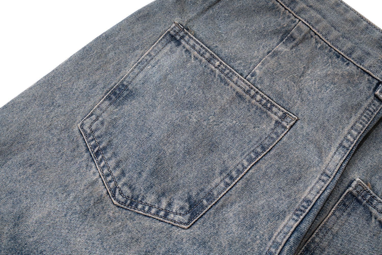 Herrenbekleidung High Street gewaschene blaue lockere Jeans mit weitem Bein gestapelt Jeans_voghion.com
