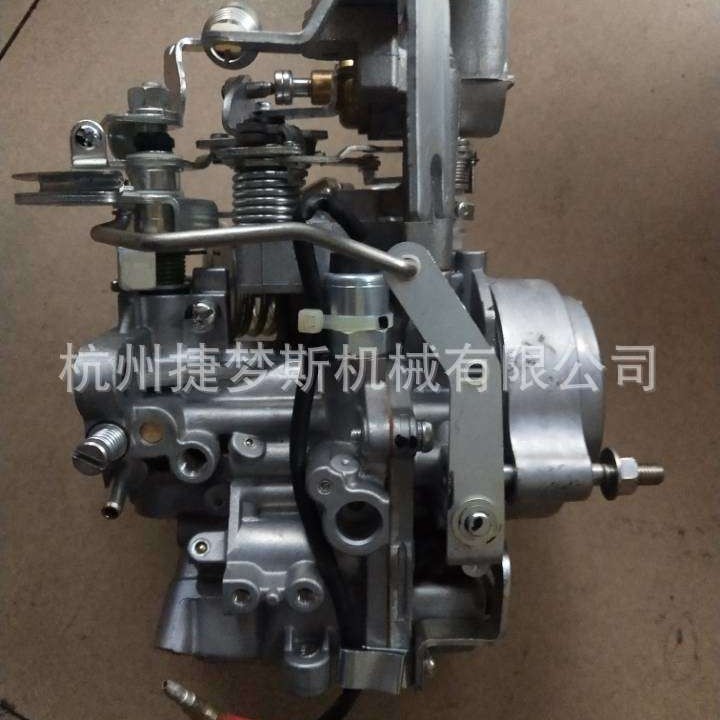 日产 NISSAN  H20 H25  化油器16010-50K01；16010-60K01