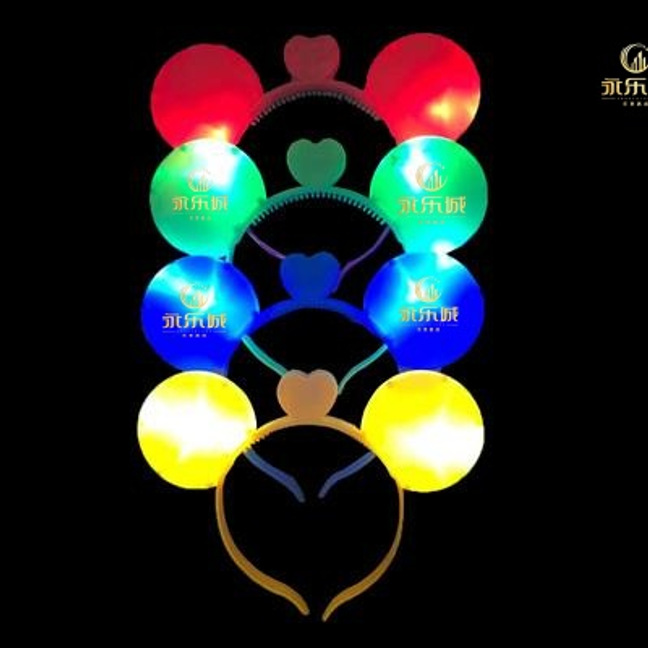 Accesorios de rendimiento del Día del Niño Tapas luminosas Estrellas de primavera Diadema luminosa Estrella de cinco puntas Diadema decorativa al por mayor