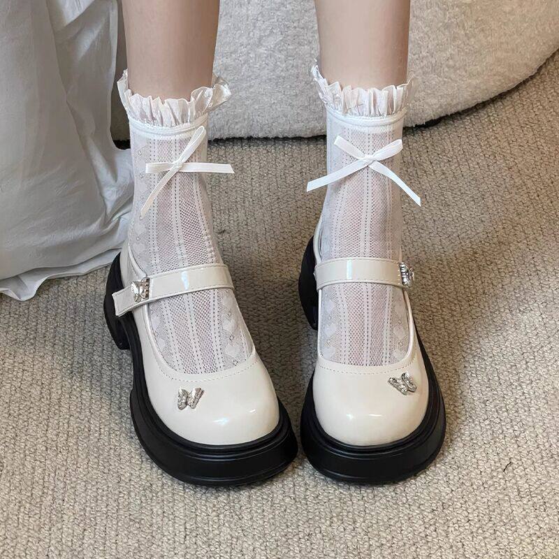 Niñas Zapatos de cuero Mary Zhen 2026 primavera y verano nuevos zapatos infantiles de moda universal Lefour zapatos de princesa huecos para niños mayores