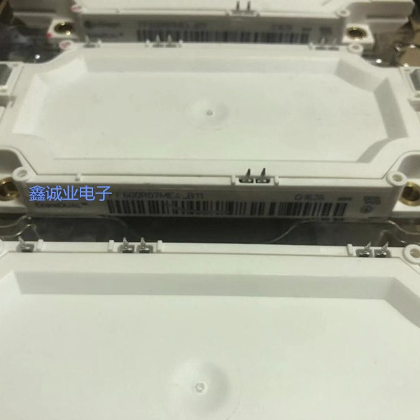 FF600R07ME4-B11 FF600R07ME4 FF600R06ME3 FF450R07ME4-B11咨询