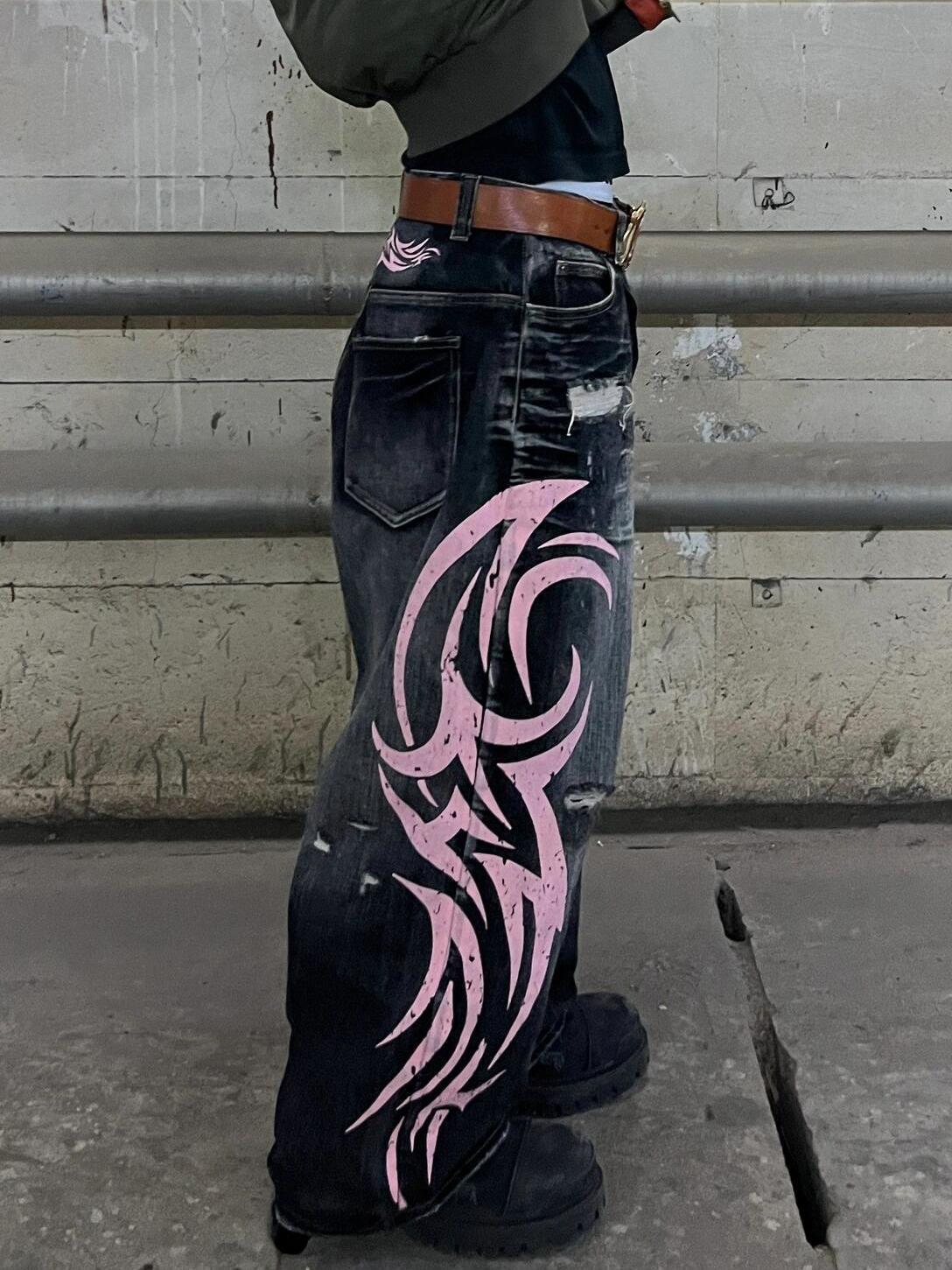 Qadın cins şalvarı, geniş ayaqlı, yuyulmuş denim