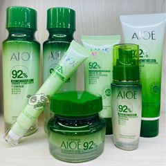 韓爾アロエゴム潤いロック水保湿エッセンスクリーム修理アロエ水スキンケアセット
