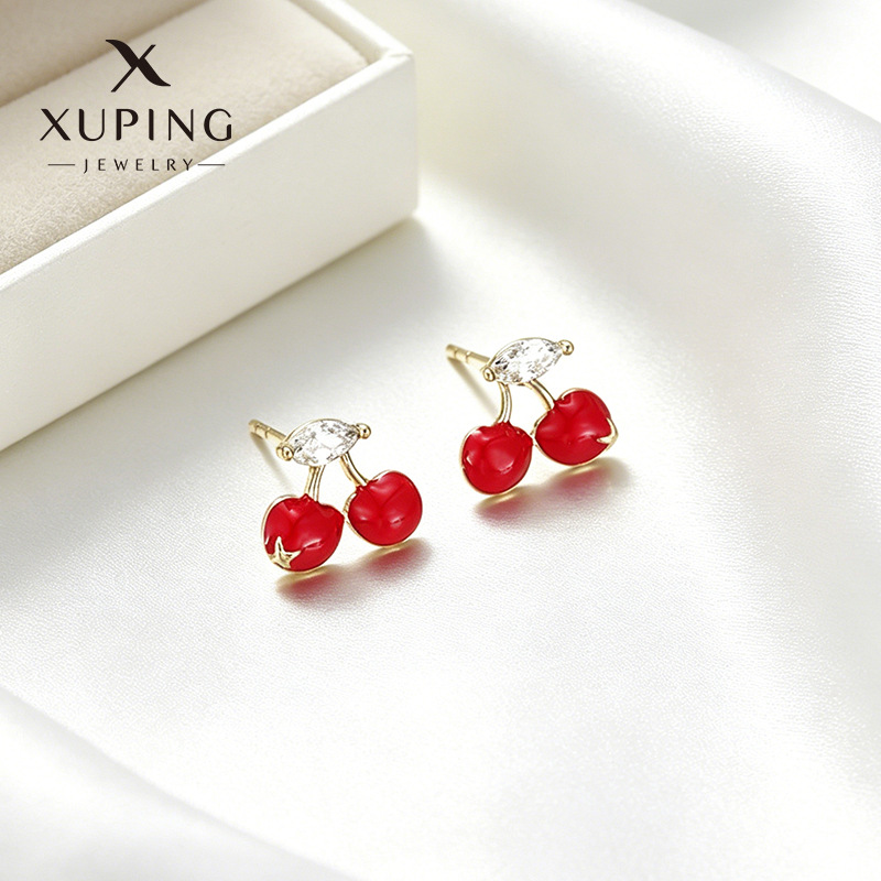 Xuping aleación de cobre de moda 14k piedras preciosas artificiales de viento dulce pernos de cereza auriculares diarios otoño invierno auriculares al por mayor