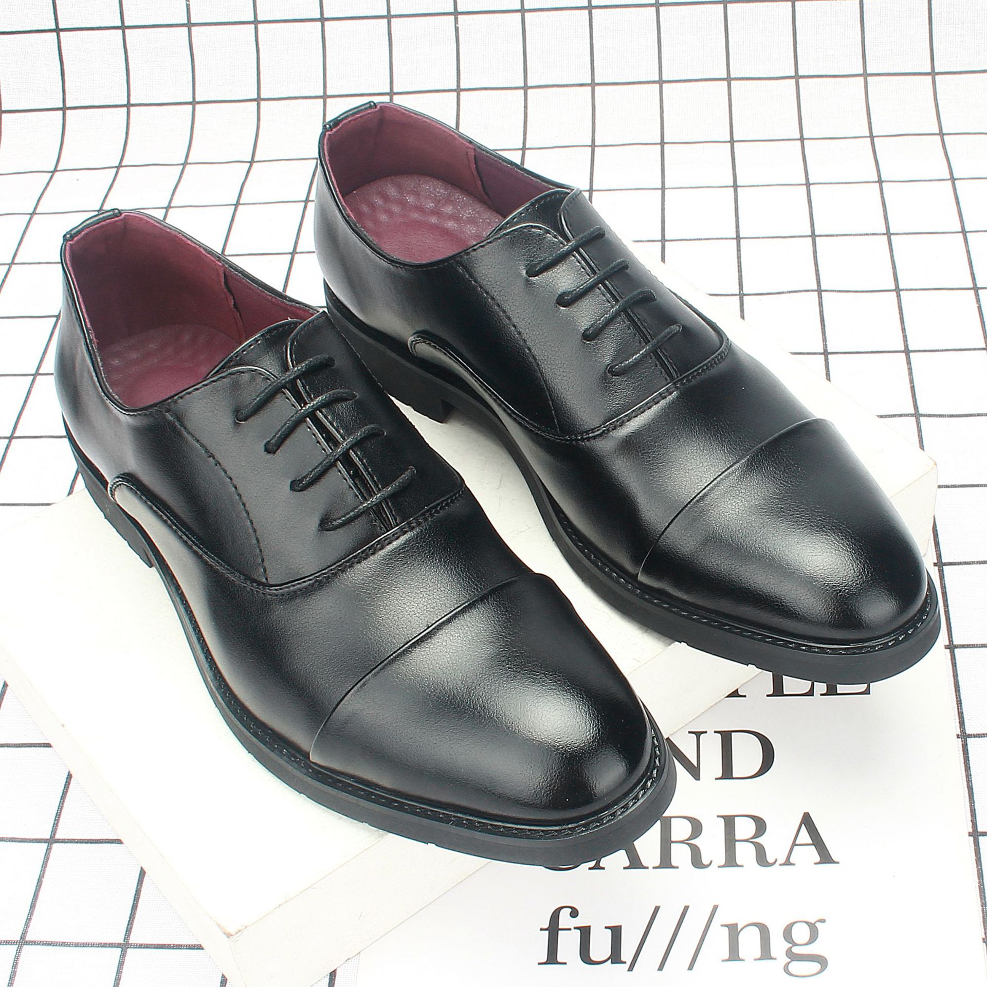 2022ƤЬ��ʿ���к��泱����װЬ��������Ӣ�׷�͸��������Ь199