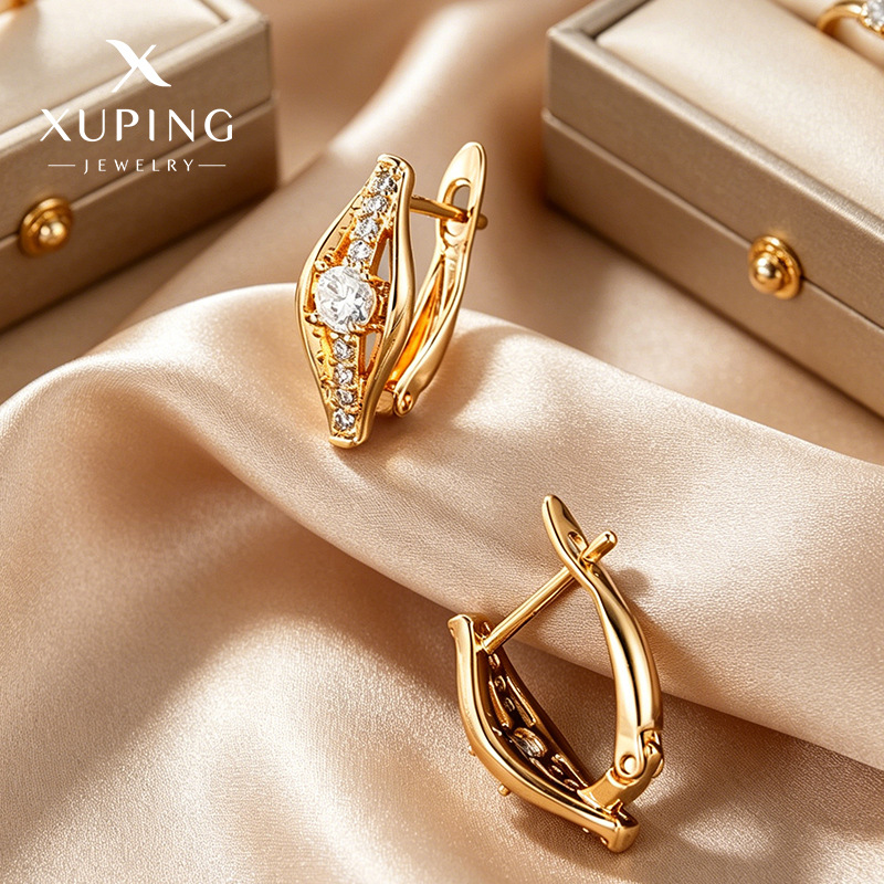 Pendientes Xuping de nuevo diseño, en aleación con baño de oro de 18k, con gemas artificiales, estilo ruso, diseño exclusivo y exquisito.