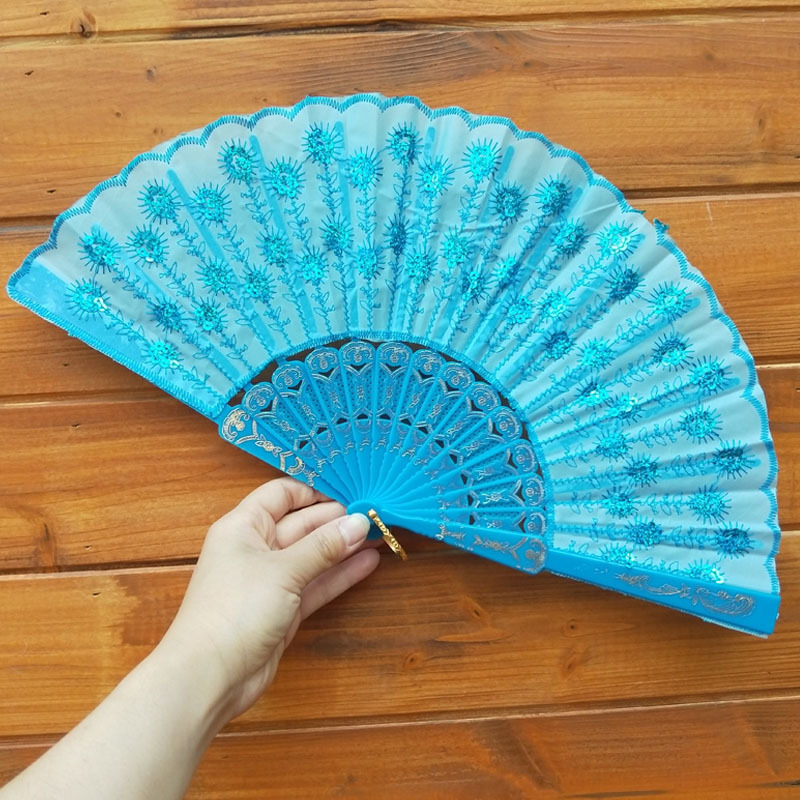 Mayorista barra negra de color sequinilla estampado ventilador plegable accesorios de baile ventilador de baile Wing Chun puede agregar impresión de tela de silk