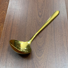 304ステンレス製の金色の小さなスープスプーン、家庭用スープスプーン、金メッキのスプーン、家庭用お粥とスープの容器
