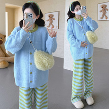 现现2025冬新款韩版时尚显瘦彩扣孕妇上衣+条纹裤可外穿的居家服