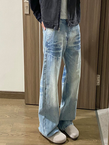 Men's Spring and Autumn Washed Blue Straight Leg Jeans with American High Street Vibe Cleanfit Curved Hem Trousers