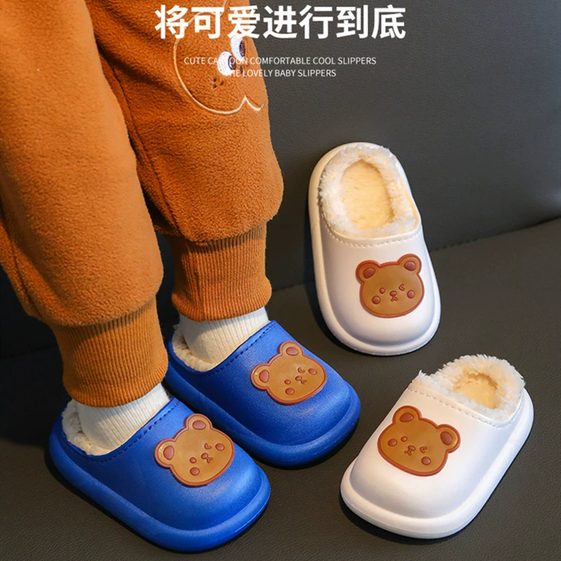 Зимние детские теплые тапочки можно носить на улице для мальчиков и девочек, нескользящая водонепроницаемая плюшевая обувь из искусственной кожи на флисовой подкладке с толстой подошвой