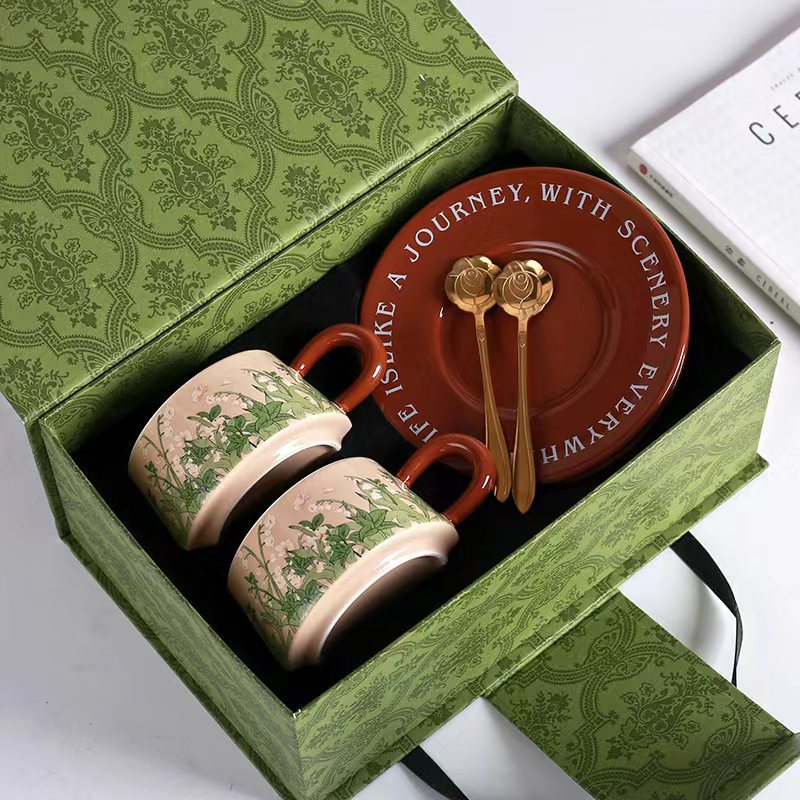 Taza y platillo de cerámica americana retro pintura al óleo de estilo antiguo verde lirio de los valles taza de café platillo Taza de té de la tarde estilo Hepburn