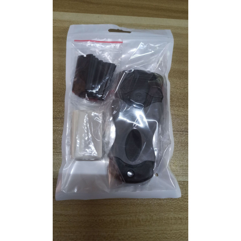 1cp 블레이드 그레이 + 10cp 플라스틱 블레이드 + 10pc 금속 블레이드(진주 가방에 포장)