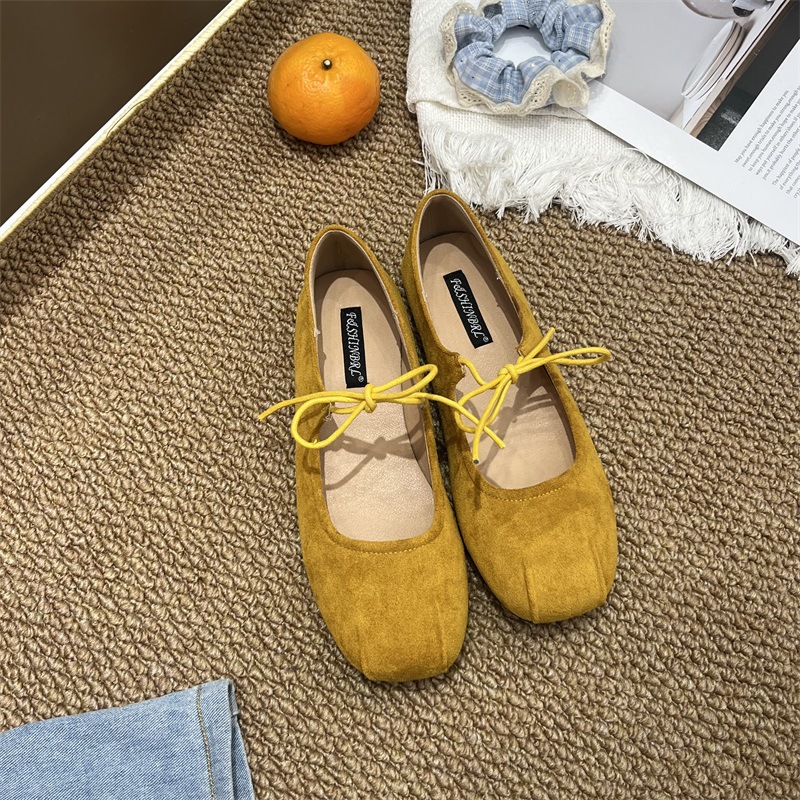 Retro red Mary Jane shoes square toe low-cut flat