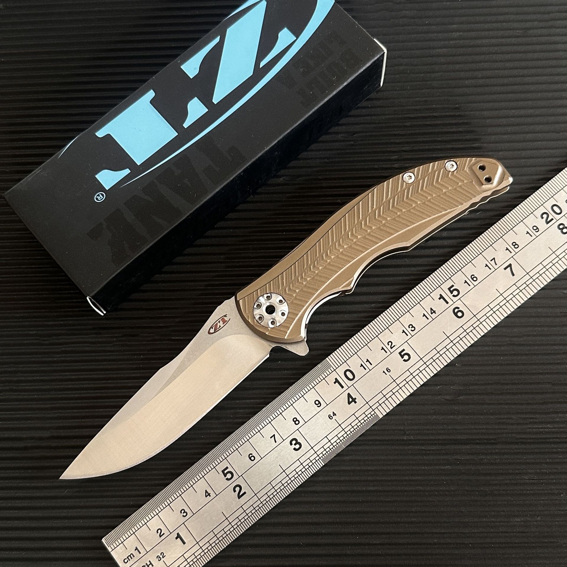 ZT0609户外轴承折叠刀高硬度小刀随身便捷口袋锋利水果刀开箱跨境