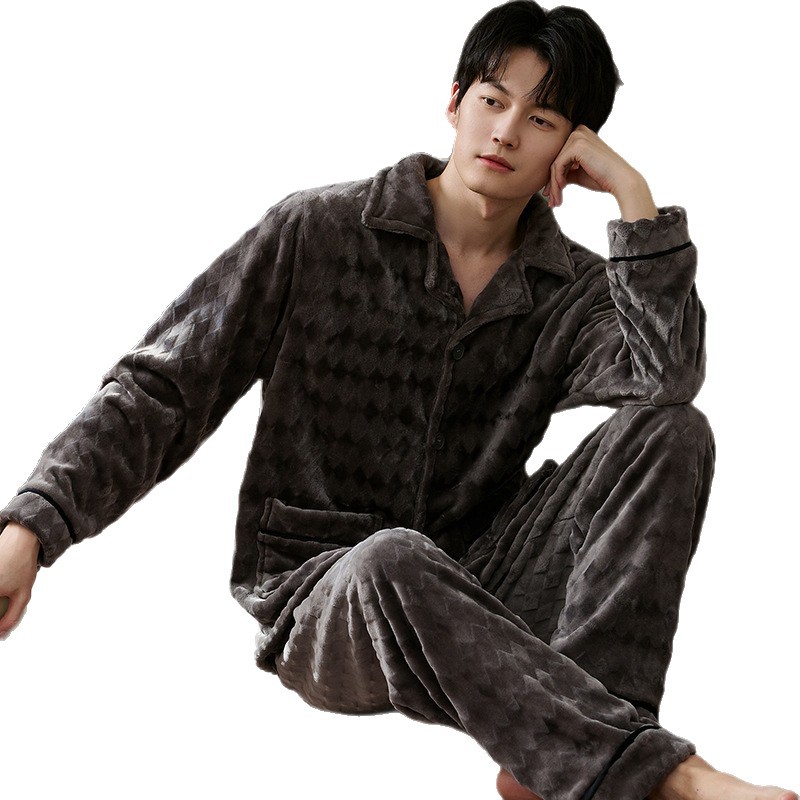 Pijama de hombre franela otoño invierno 2025 grueso calentamiento de mediana edad papá pantalones largos de mangas largas set de ropa para el hogar