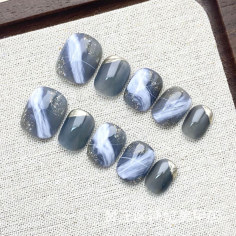 Blue Magic Mirror Powder Hand-Painted Three-Dimensional Snow Mountain Cat-Eye Short Square Round Nail Tips Versatile Exquisite Handmade Wearable Nails