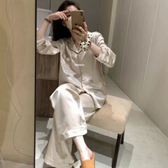2239ほろ酔い "シャンパン荘の贅沢な家の服の秋の女性の長袖のスーツのMETWO10のm桑の羅の鍛錬