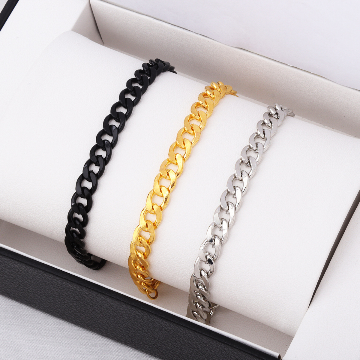 Cuban Bracelet European and American Popular Simple Front and Back Men's Bracelet Punk High-End Cuban Bracelet Wholesale