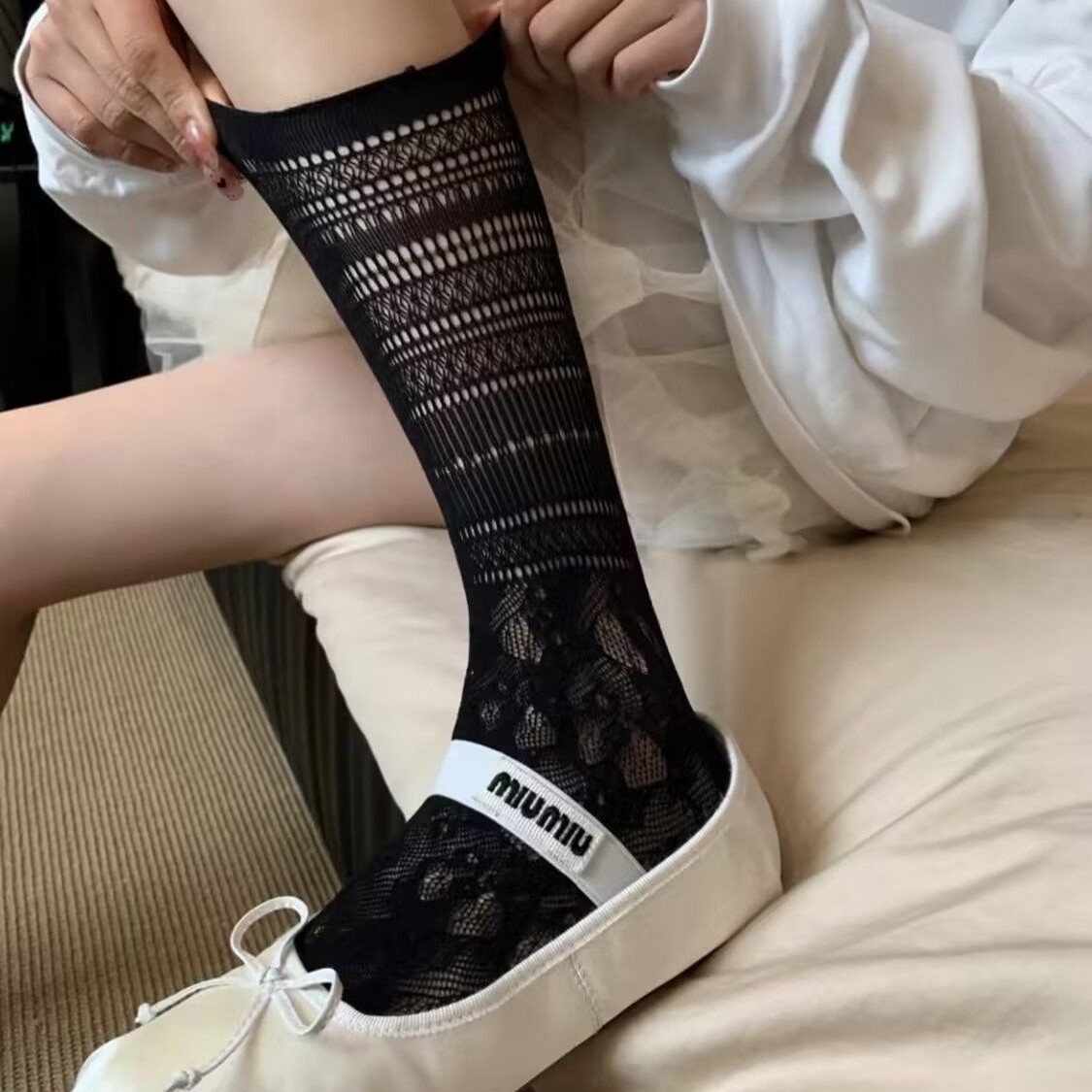 White lace tights, spring summer thin socks, mid-length