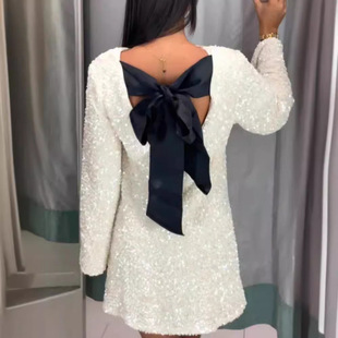 �ﶬ�羳�¿�Ů�b�A�I�L�䌒�ɴ�a�Ը���Ƭ�̿�W���L�B��ȹ