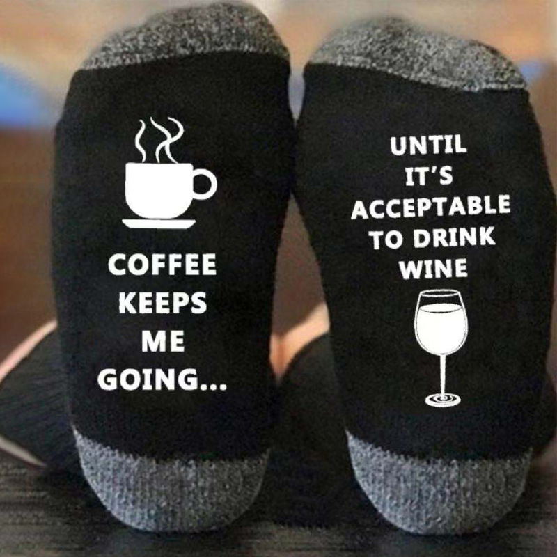 Calcetines de algodón transfronterizos de otoño e invierno para hombres y mujeres copa de vino tinto personalizada calcetines casuales de media pantorrilla ins medias transpirables a juego de colores de moda al por mayor