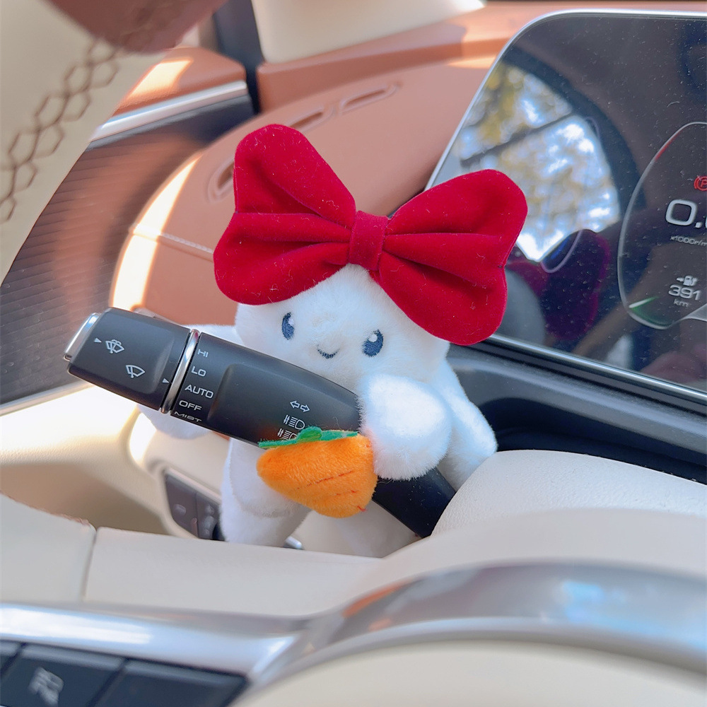 Celebridad de Internet lindo conejo decoración de coche limpiaparabrisas palanca de cambios de dirección joyería interior del coche pantalla personalidad diosa