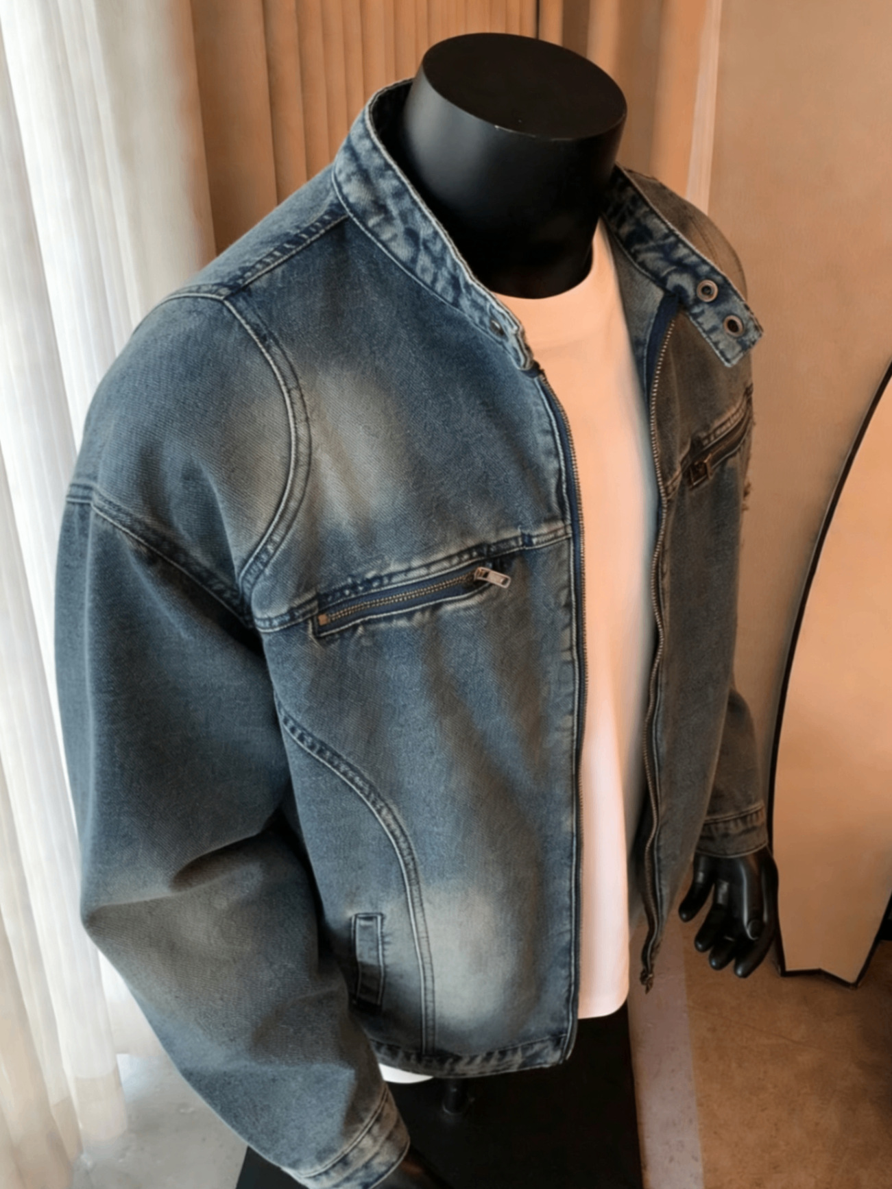Men's Denim Jacket Washed Motorcycle Style Loose Casual Zipper_voghion.com