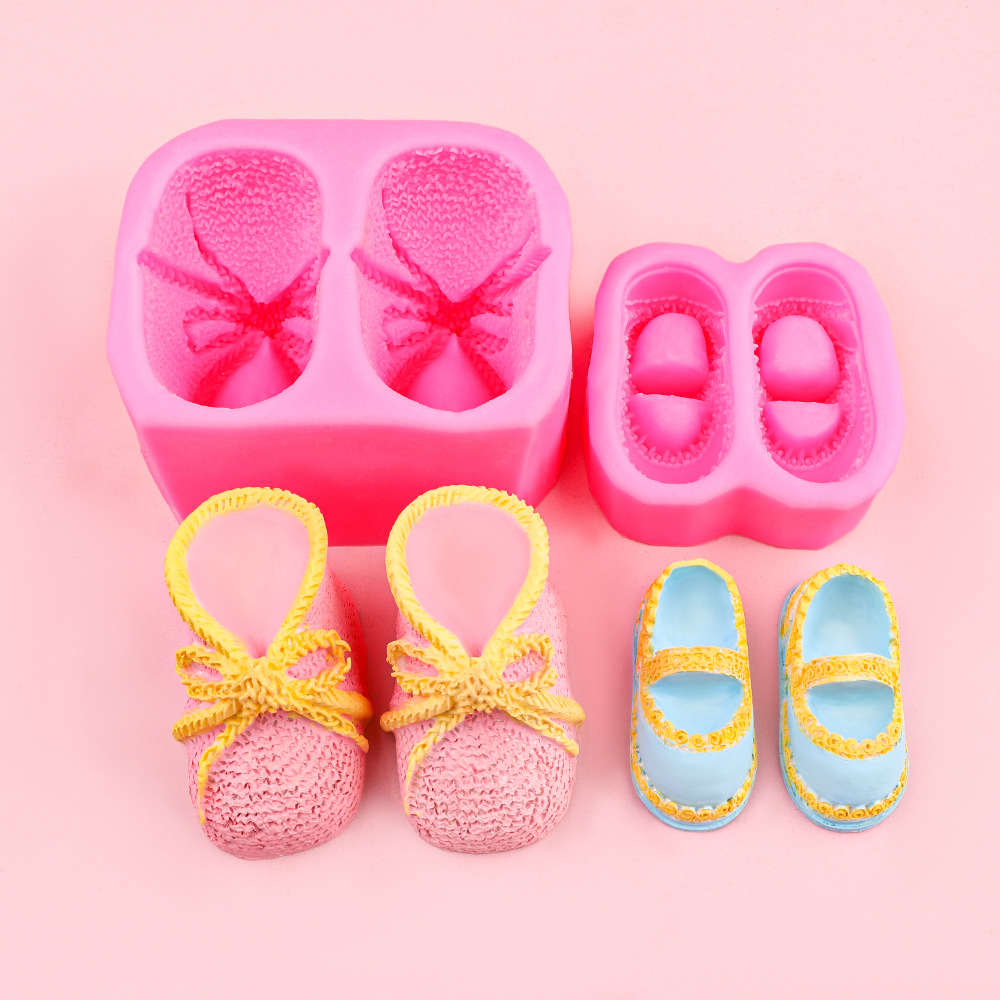Baby Algodón Zapatos Zapatillas Decoración Molde de silicona Molde de jabón hecho a mano Molde colgante de yeso aromático Molde de chocolate