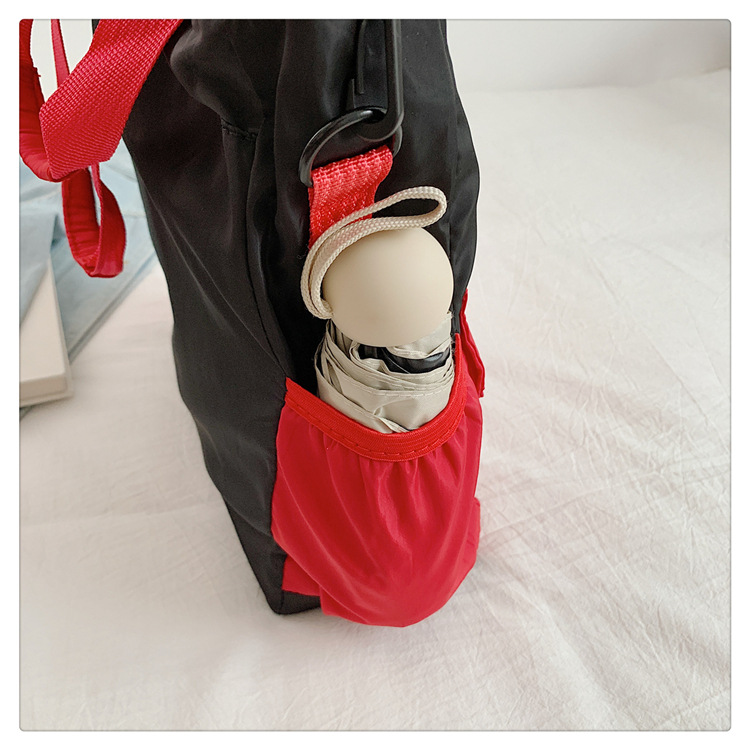 A new, versatile, large-capacity single-shoulder crossbody bag with a cute and girlish heart for student tutoring in the Korean version of Instagram undefined