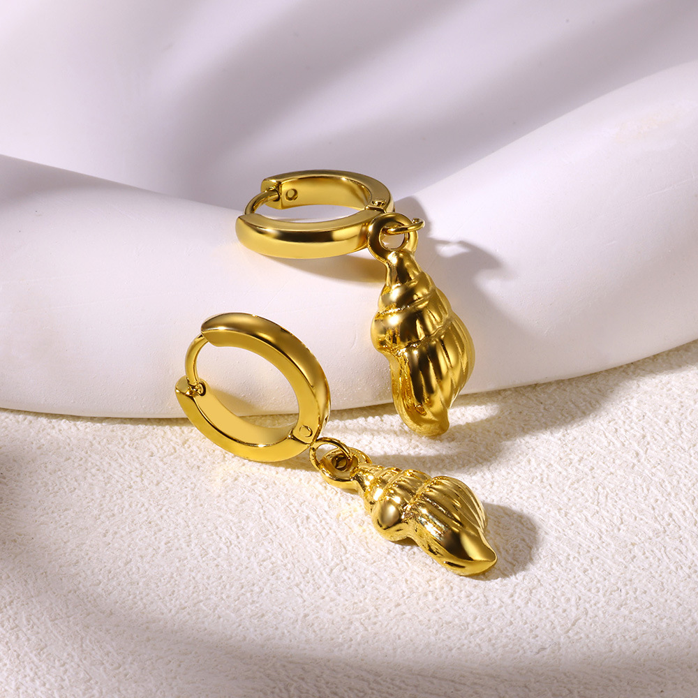 9g Weight 0.03µm-0.05µm Gold Plating Thickness PVD Coated Gold Plating Process 304 Stainless Steel Ear Needle Material Real Gold Plated Plating Material Charm Sleeper Hoop Earrings, Dangling Earrings Classification 1 Pair Quantity Holiday Occasion 304 Stainless Steel Material Solid Color Pattern All Seasons Season Women's Gender Polished Finish Vacation, Simple Style Style Waterproof Non Tarnish, Plating Craft PVD Coated Real Gold Plated Solid Color 304 Stainless Steel Vacation Simple Style Waterproof Non Tarnish Charm Sleeper Hoop Earrings Dangling Earrings 1