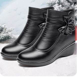 Cross-border Hot Selling Boots Women's 2024 Winter Mother's Cotton Shoes Wedge fleece-lined Warm Mid-heel Non-slip Middle-aged and Elderly Cotton Boots