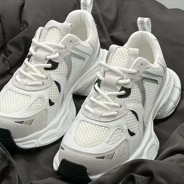White, plus size