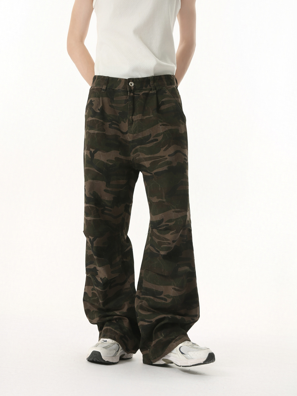 MTLCLOTHES Hombres| Nuevos productos retro vibe alta sensación de moda camuflaje herramientas jeans piernas de camisa casual